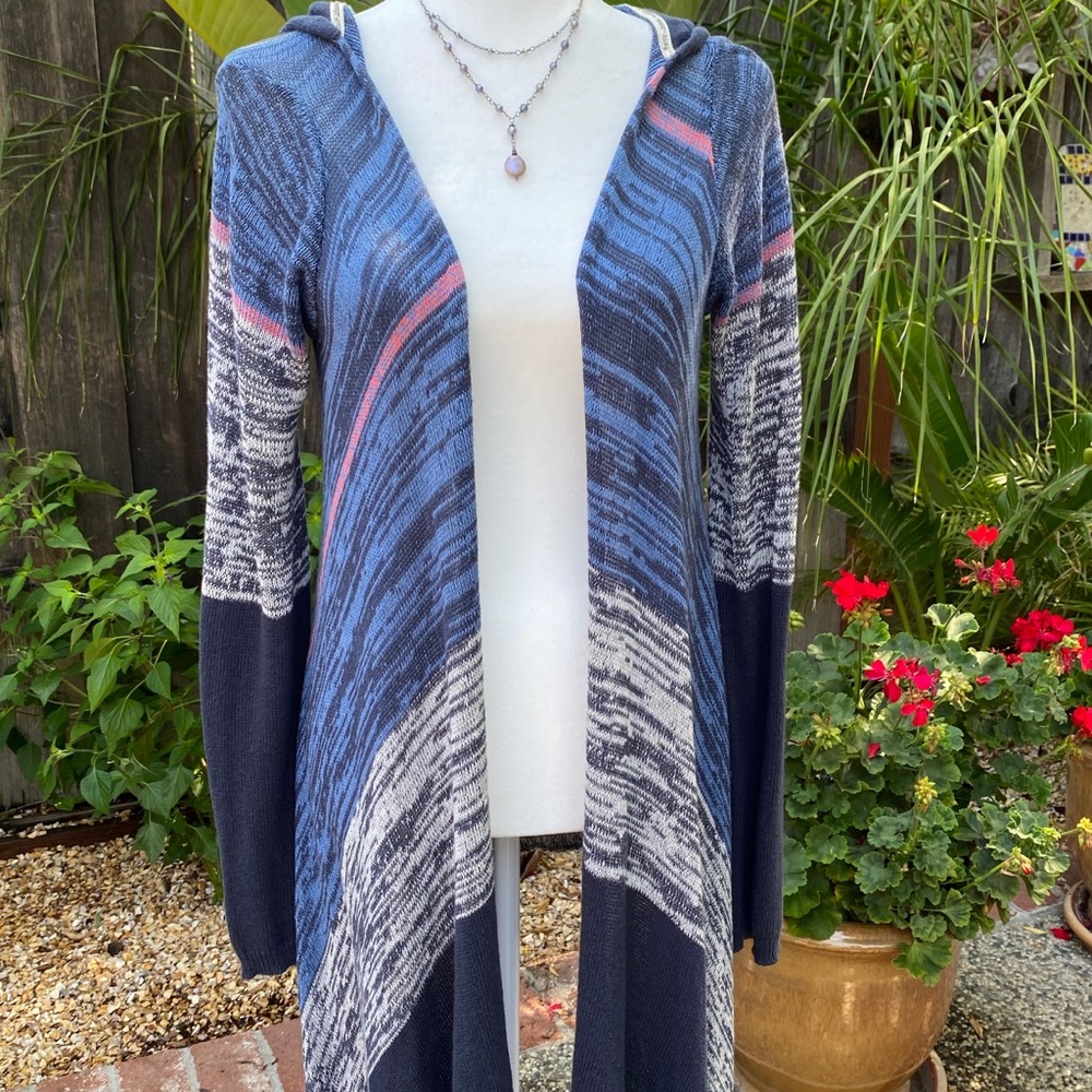 Long handkerchief cardigan